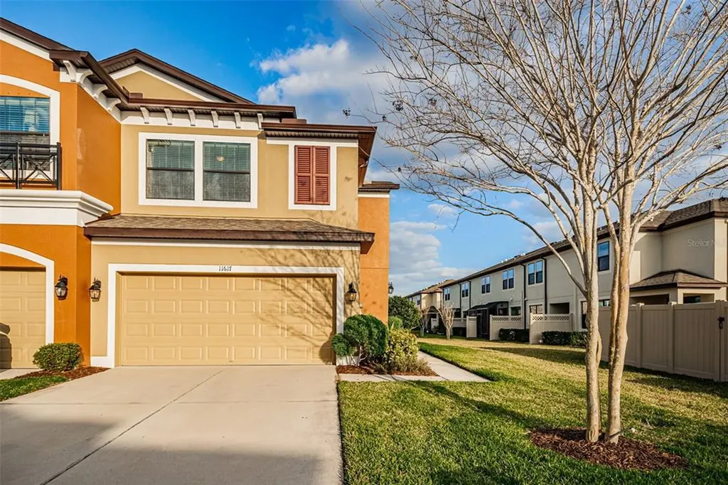 11617 Crowned Sparrow Lane Tampa FL 33626