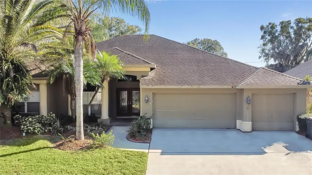 2311 Delamere Court Valrico FL 33596