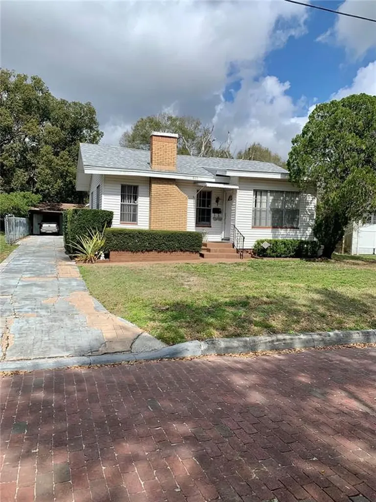 805 W Peninsular Street Tampa FL 33603
