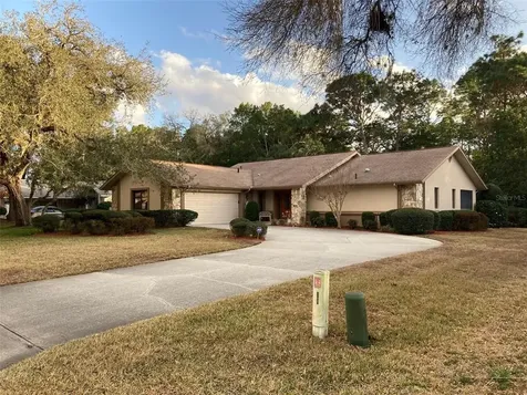 21 Hollyhock Court Homosassa FL 34446