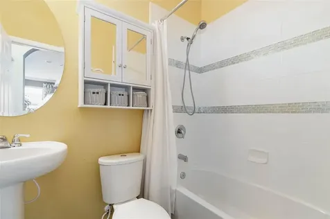 2228 Candlenut Circle Apopka FL 32712