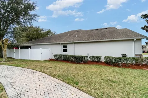 2228 Candlenut Circle Apopka FL 32712