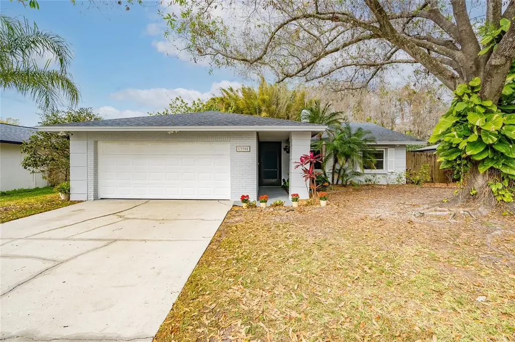 13908 Country Court Drive Tampa FL 33625