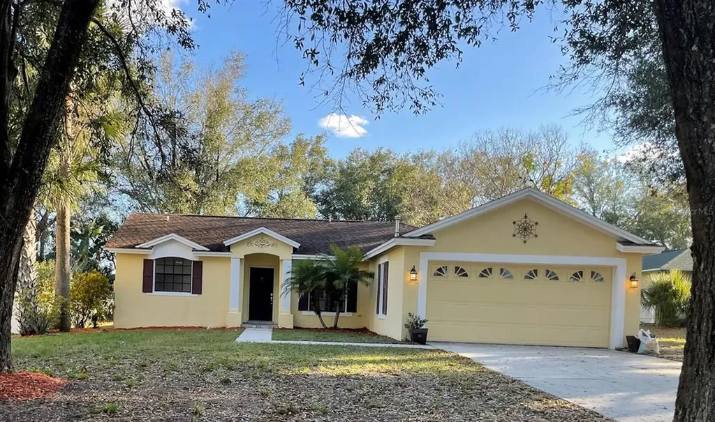 15704 Carriage Hill Court Clermont FL 34711