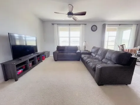 2113 Crofton Avenue Davenport FL 33837