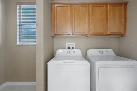 217 Manor View Lane Deland FL 32724