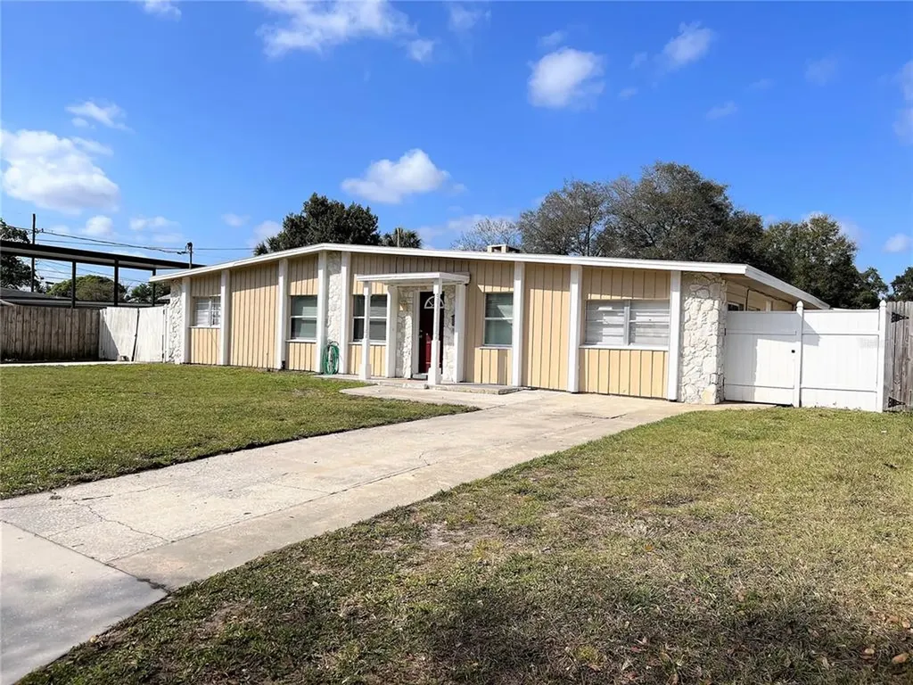 14 N Linden Drive Orlando FL 32807