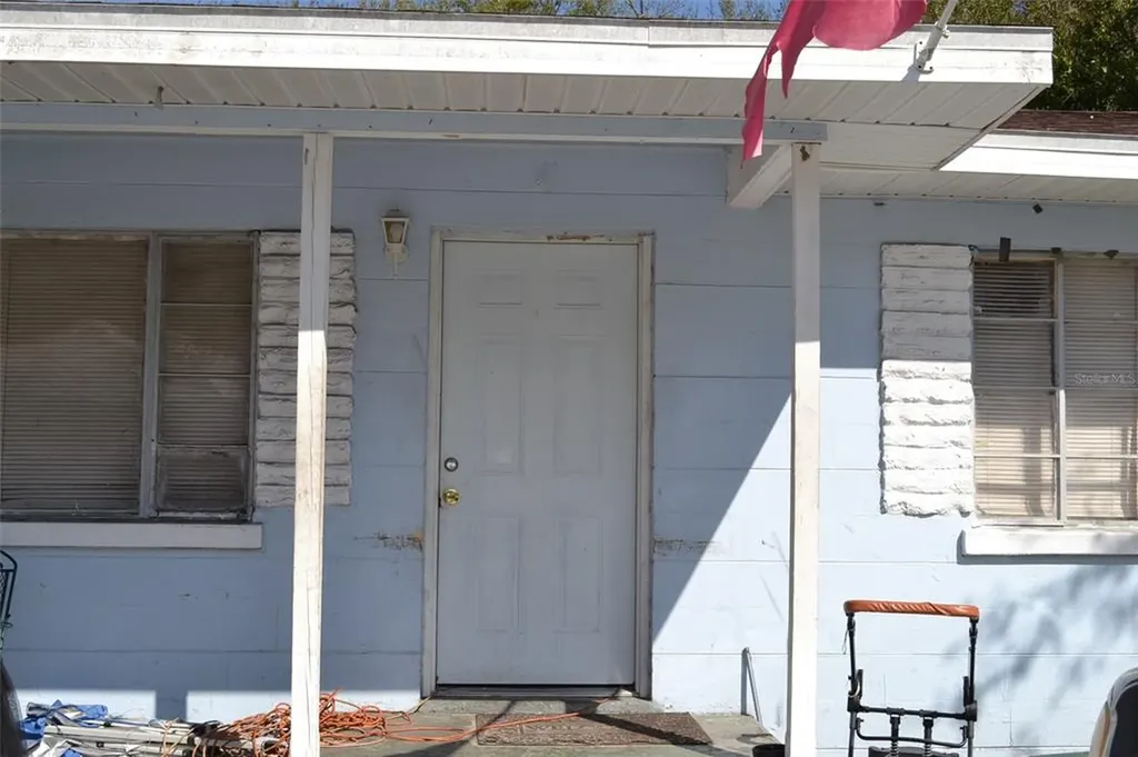 1906 E 31st Avenue Tampa FL 33610