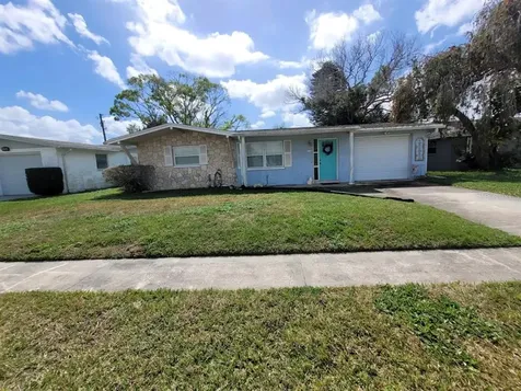 5106 Victoria Lane Holiday FL 34690