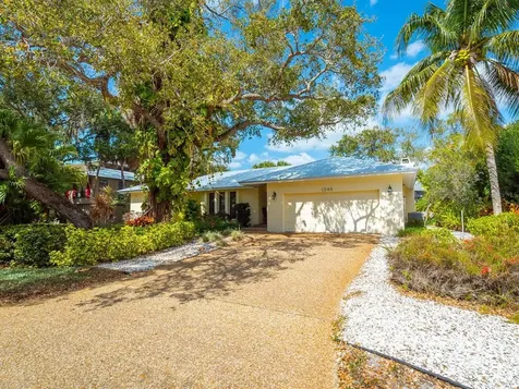 1248 S View Drive Sarasota FL 34242