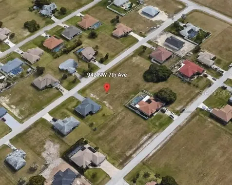 942 NW 7th Avenue Cape Coral FL 33993