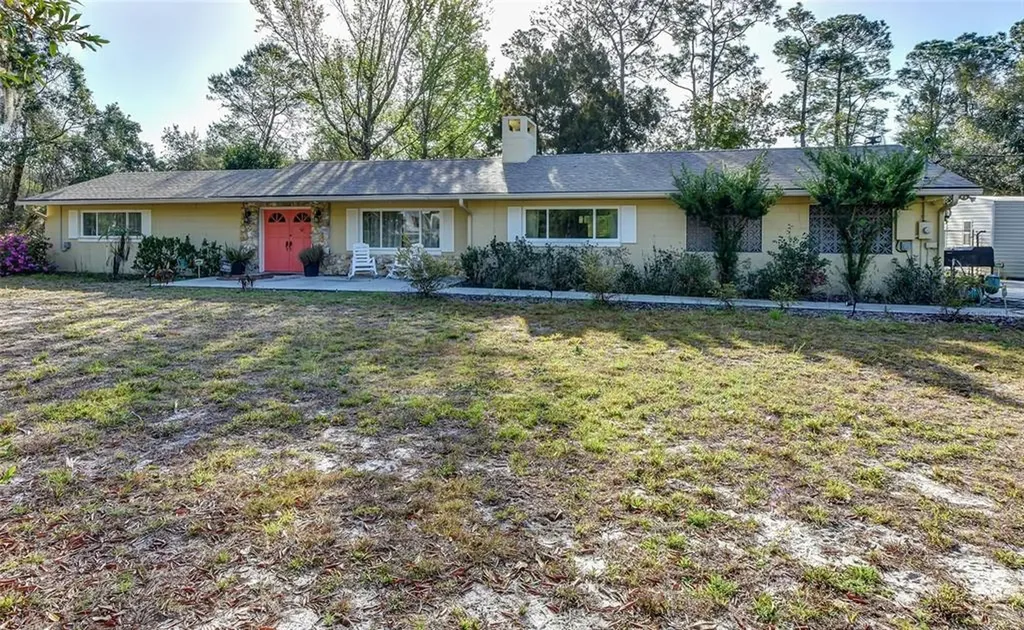 26402 Fishermans Road Paisley FL 32767