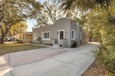 606 31st Street W Bradenton FL 34205
