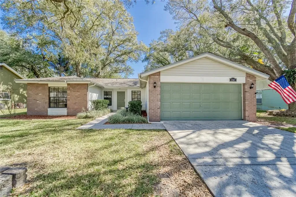 1567 Long Pond Drive Valrico FL 33594
