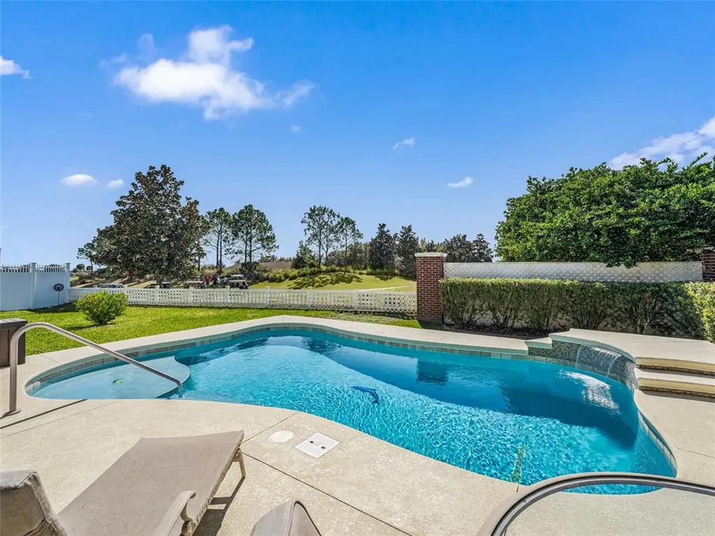 2524 Greenhill Trail The Villages FL 32162