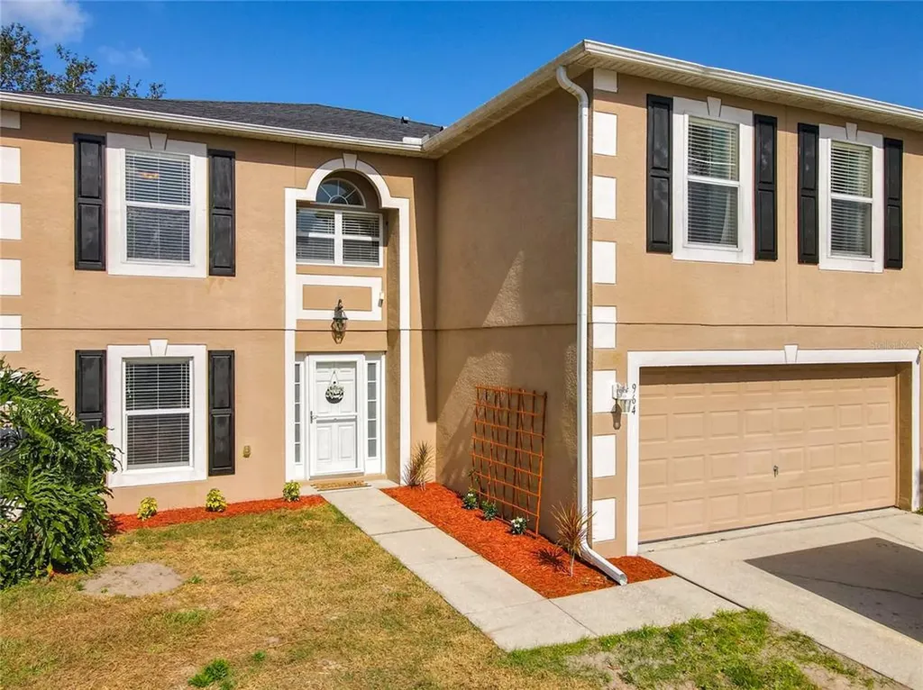 964 Courtland Boulevard Deltona FL 32738
