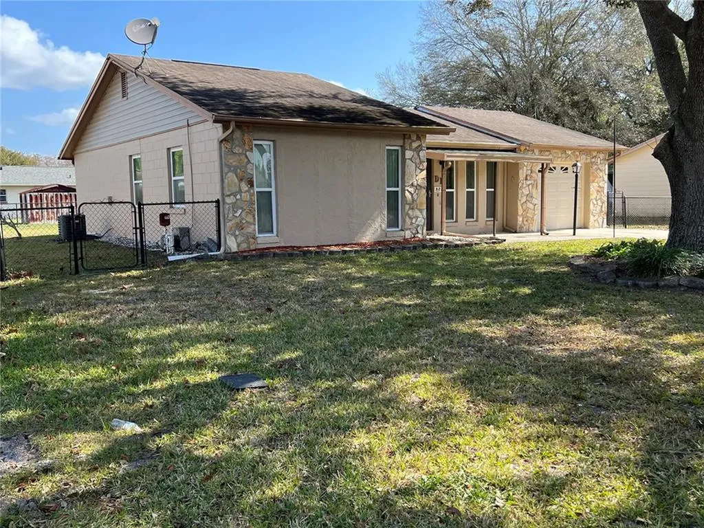 903 Ashwood Court Kissimmee FL 34743
