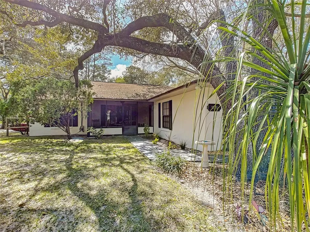 18311 Dells Cove Road Groveland FL 34736