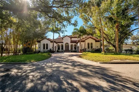 4636 W San Jose Street Tampa FL 33629