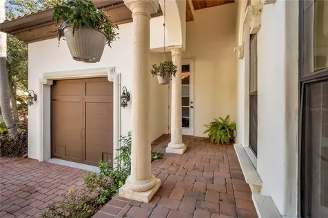 4636 W San Jose Street Tampa FL 33629