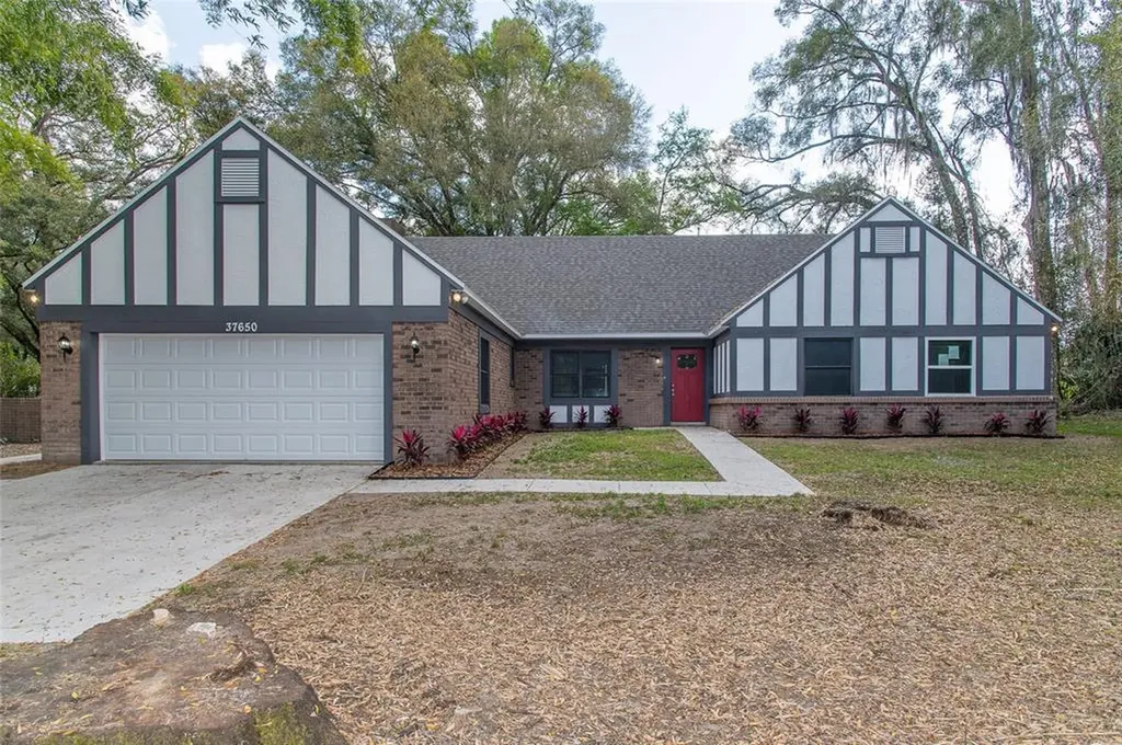 37650 Farr Road Dade City FL 33523