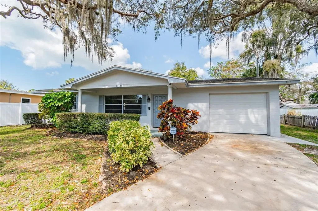 14627 Pine Drive Largo FL 33774