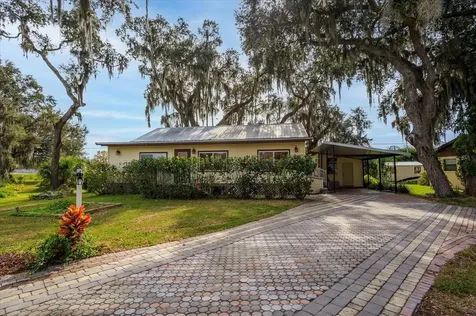 12122 Canal Street Tavares FL 32778