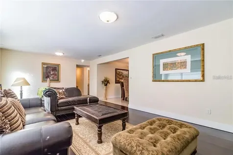 4623 W Bay To Bay Boulevard Tampa FL 33629