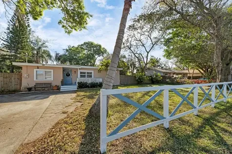 4435 Flatbush Avenue Sarasota FL 34233