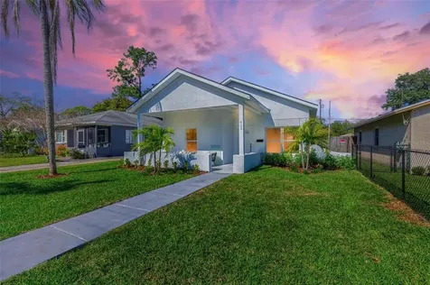 623 47th Avenue N St Petersburg FL 33703