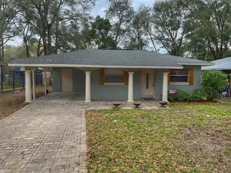 25125 Niblic Street Sorrento FL 32776