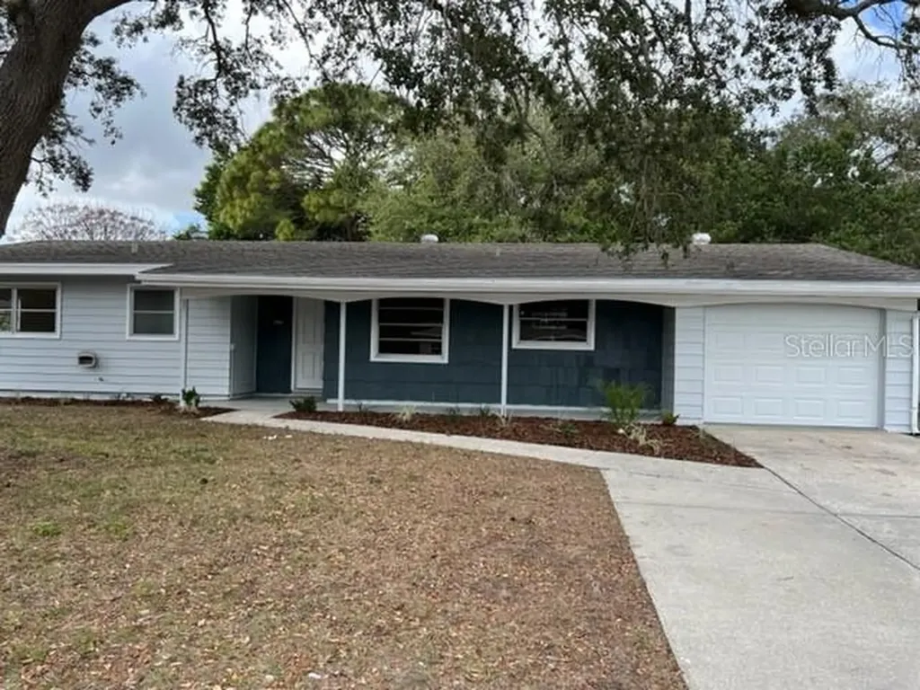 1036 Deltona Boulevard Deltona FL 32725