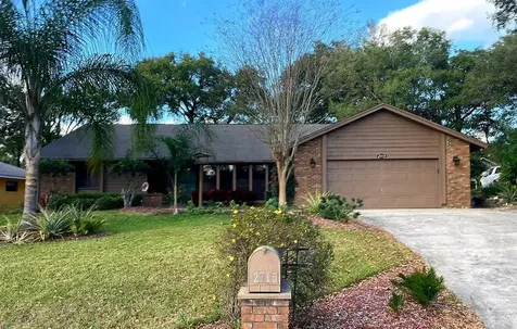 2715 Mendelin Street Apopka FL 32703