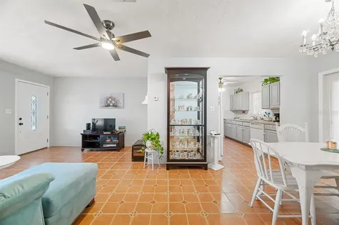 4511 Groveland Street Bradenton FL 34207