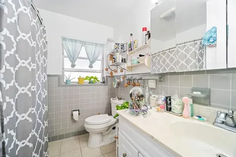4511 Groveland Street Bradenton FL 34207