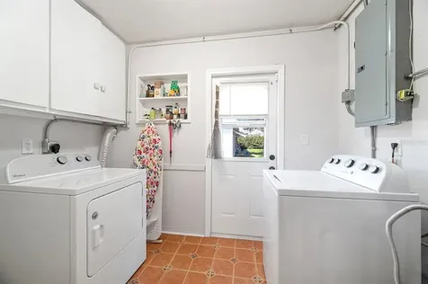 4511 Groveland Street Bradenton FL 34207