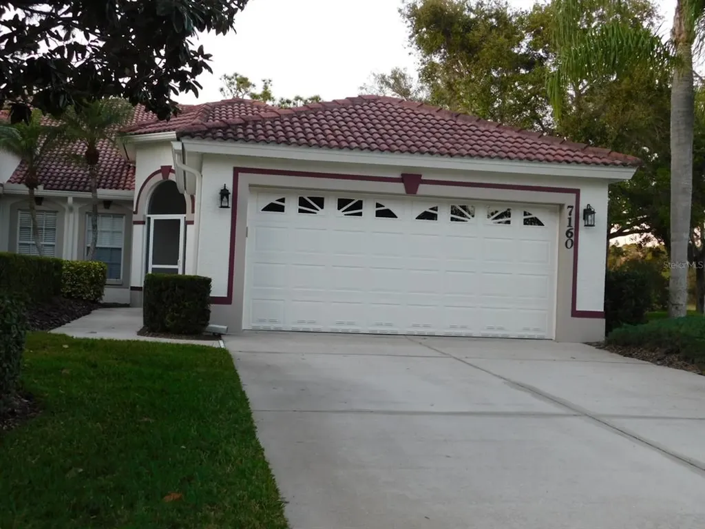 7160 Melrose Place Bradenton FL 34203