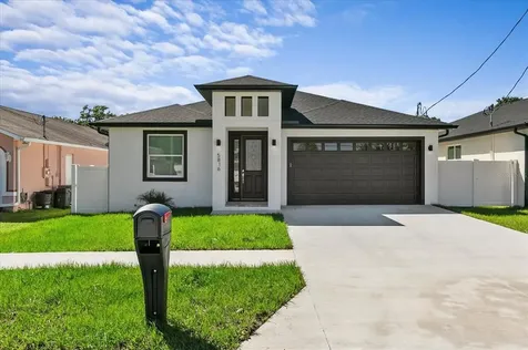 7003 N Hale Avenue Tampa FL 33614