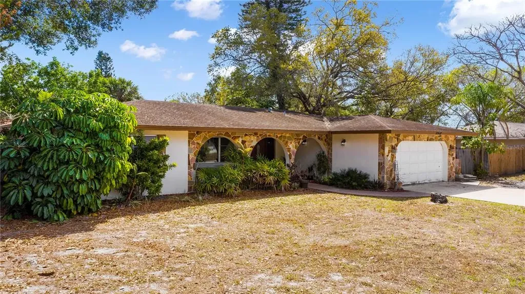 2517 S Brink Avenue Sarasota FL 34239