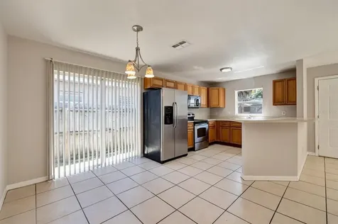 2541 12th Avenue S St Petersburg FL 33712