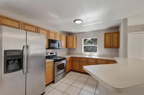 2541 12th Avenue S St Petersburg FL 33712