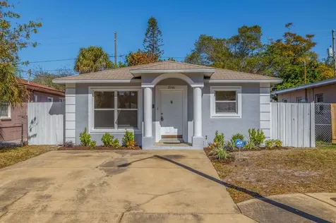 2541 12th Avenue S St Petersburg FL 33712