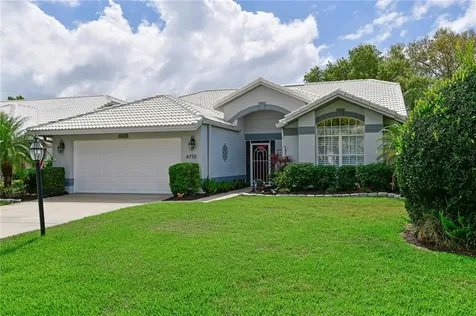 6710 Stone River Road Bradenton FL 34203