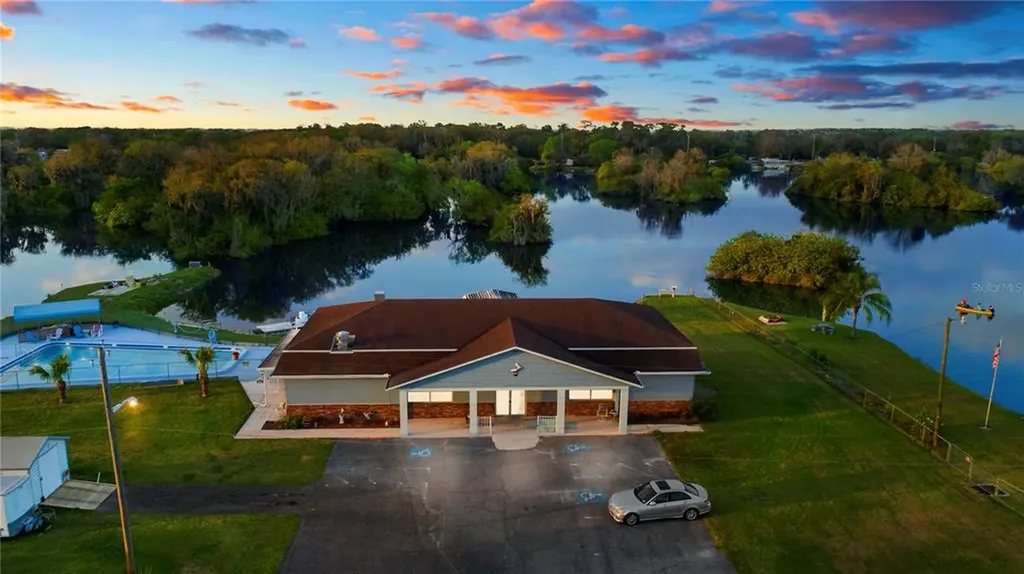3574 Lazy Lake Drive N Lakeland FL 33801