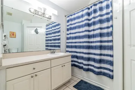 5857 Wrenwater Drive Lithia FL 33547