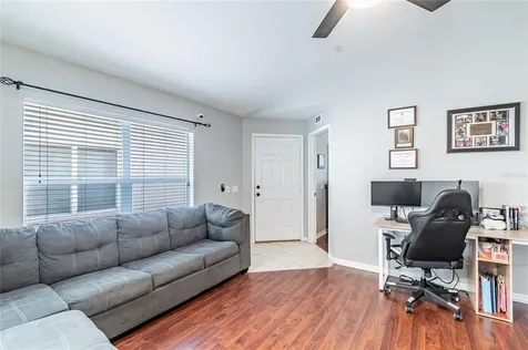 5857 Wrenwater Drive Lithia FL 33547