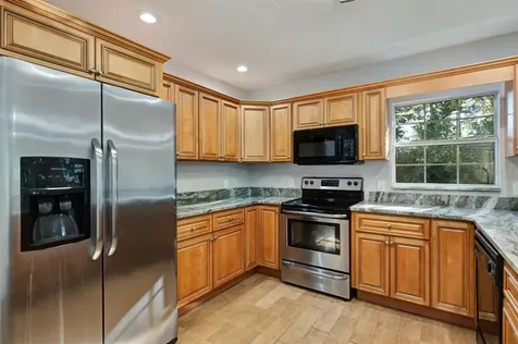 6925 48th Avenue N St Petersburg FL 33709