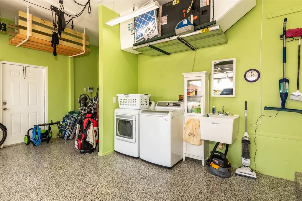 2060 Via Seville Punta Gorda FL 33950