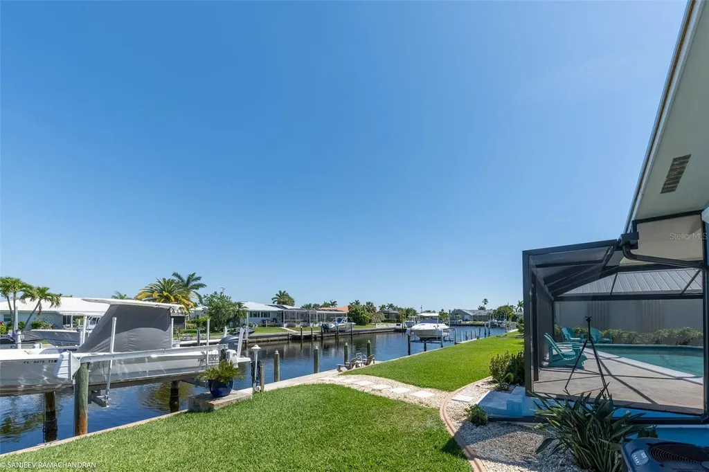 2060 Via Seville Punta Gorda FL 33950