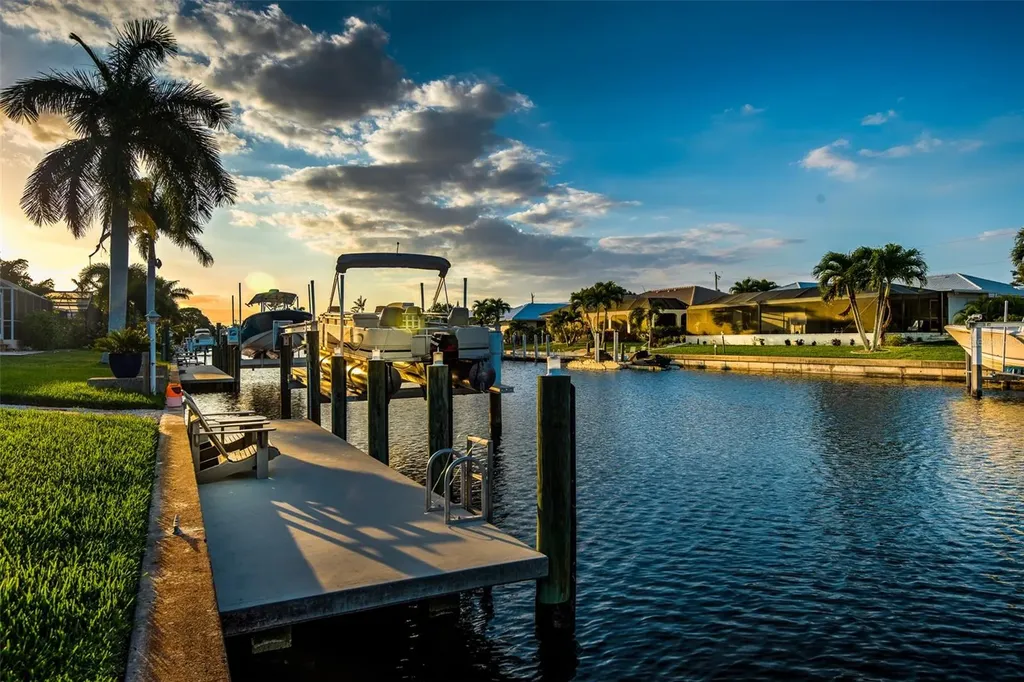 2060 Via Seville Punta Gorda FL 33950